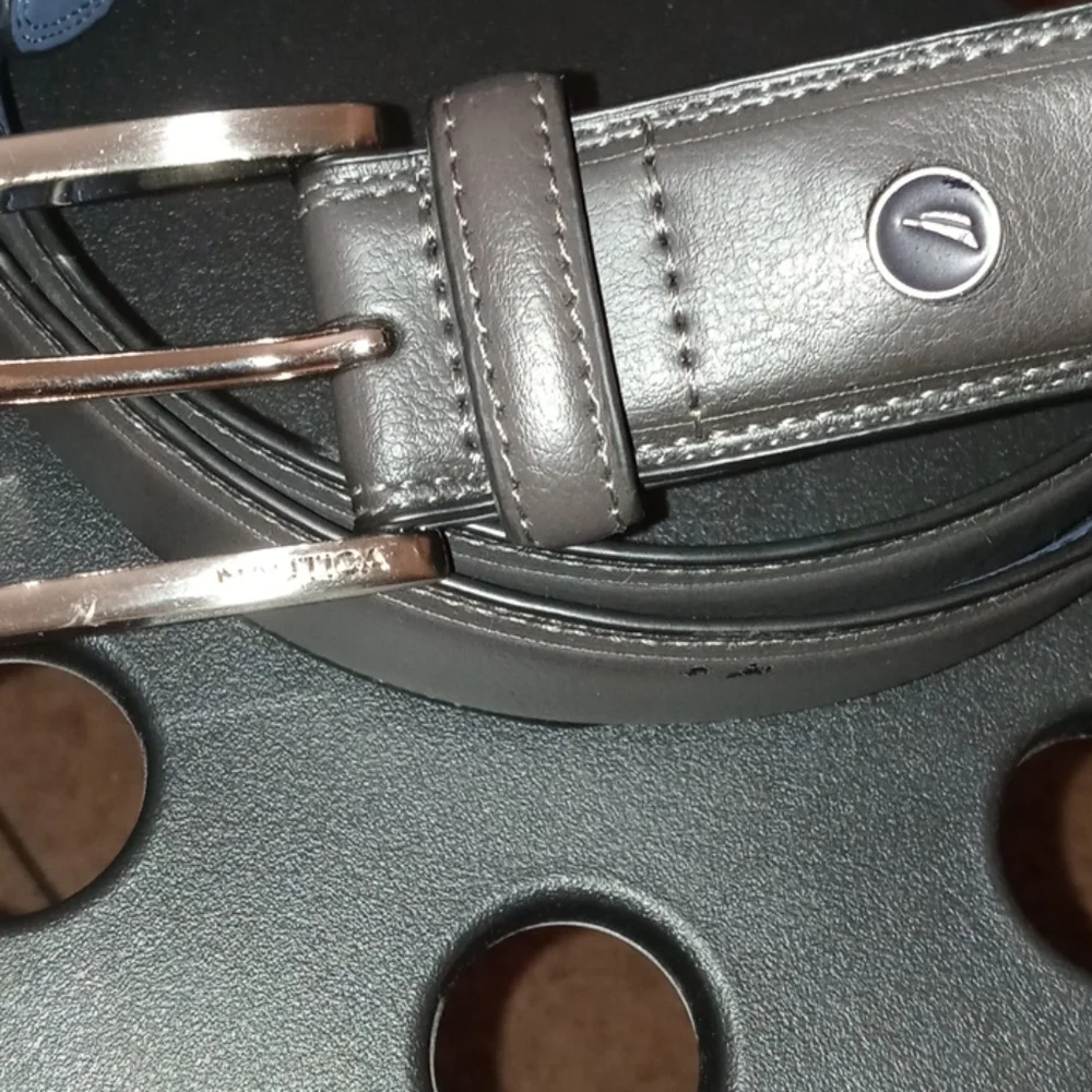 Men Nautica belt size 52/130
